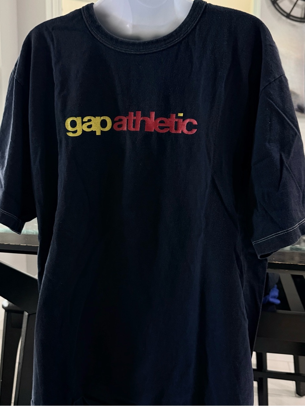 Gap Athletic Men's Black Logo Tee